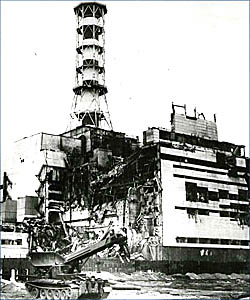  Когда в 1986 году произошла Чернобыльская катастрофа, со всех уголков страны люди спешили на помощь. В их числе было немало сосновоборцев 