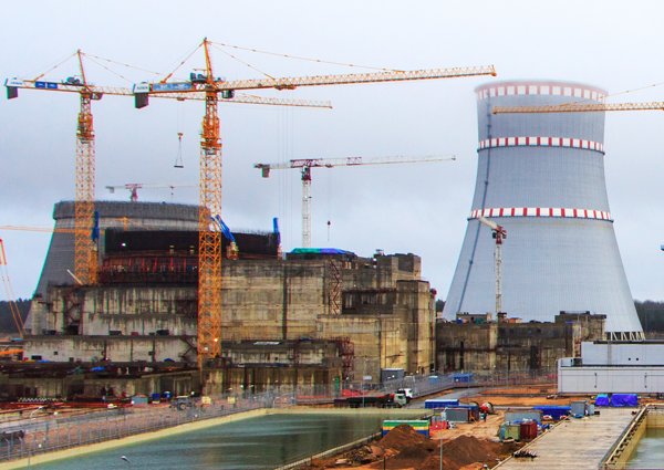 Ленинградская АЭС - 2: 300-тонный корпус реактора блока №2 успешно установлен на штатное место методом «open top»