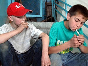 Минздрав будет проверять на  курение школьников старше 10 лет
