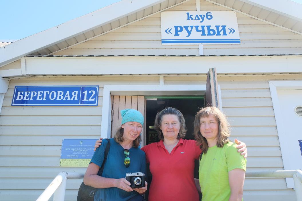 Велопутешественницы по следам финского этнографа Самули Паулахарью посетили Сосновый Бор