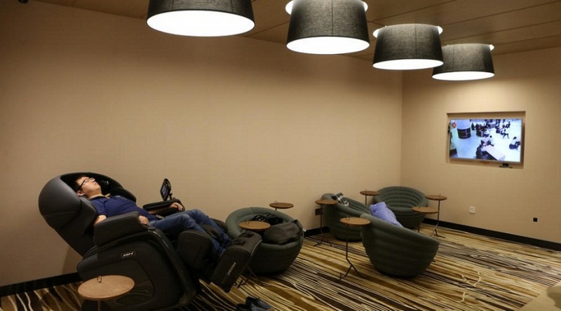 В крупных торговых центрах откроют комнаты отдыха для мужчин