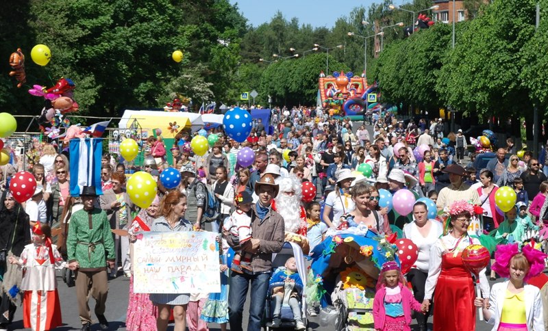 Полная программа «Карнавала детства», который пройдет 1 июня в Андерсенграде в Сосновом Бору