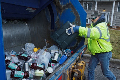 Уточнены требования по лицензированию деятельности в сфере отходов производства и потребления