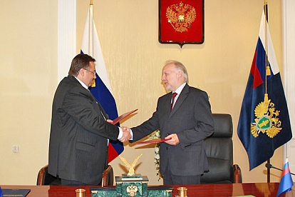 Подписано соглашение о взаимодействии с прокурором Ленобласти