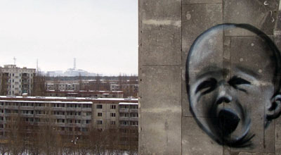 Город Припять. Неживые дома и «говорящие» стены. (Фото с сайта pripyat.com)