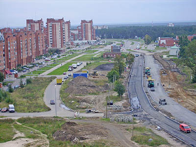 Вместо узкой дороги — современная магистраль (Фото Артема Буглова)