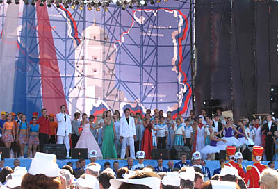  В общей сложности на торжества собрались 1700 человек. Завершил праздник гала-концерт (Фото Ирины Алексеевой)