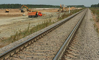 Этот участок железнодорожной ветки Калище-Котлы должен быть демонтирован и перенесен (Фото Юрия Шестернина)