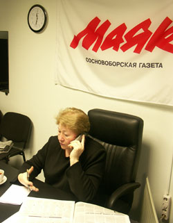  О. Степанова, начальник отдела здравоохранения. (Фото Юрия Шестернина)