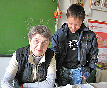 Педагог Т. Леонова — на встрече с учениками (Фото Виктора Поповичева)