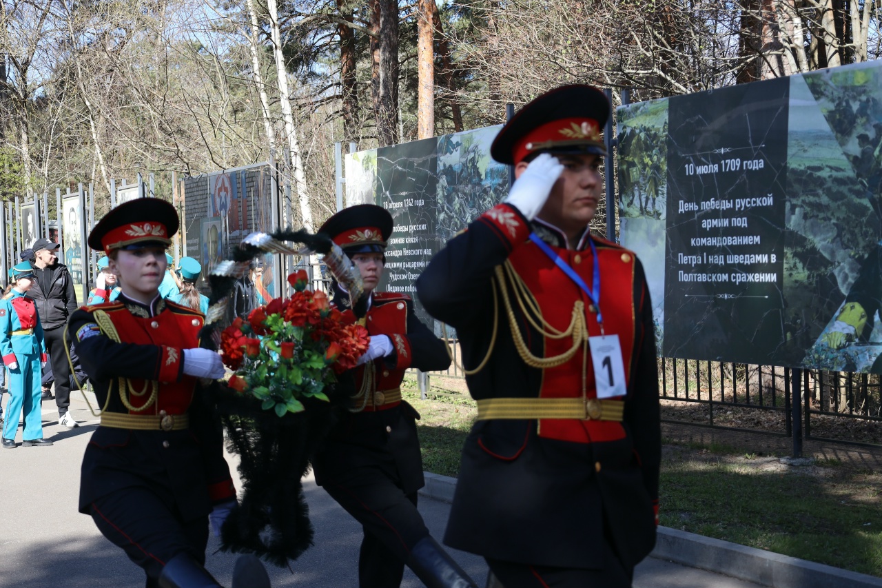В сосновоборском Центре патриотического воспитания прошёл смотр-конкурс Почётных караулов Ленинградской области