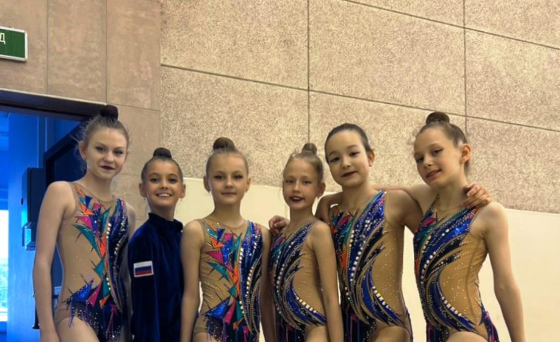 Сосновоборские гимнастки подтвердили статус кмс на Всероссийских соревнованиях