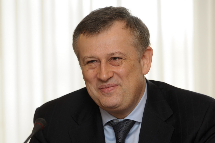 Губернатор Дрозденко: В ближайшие 10 лет Ленобласть избавится от безработицы