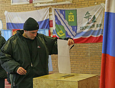 Такой активности горожан, как на прошедших выборах 2 декабря, не было уже давно... (Фото Юрия Шестернина)