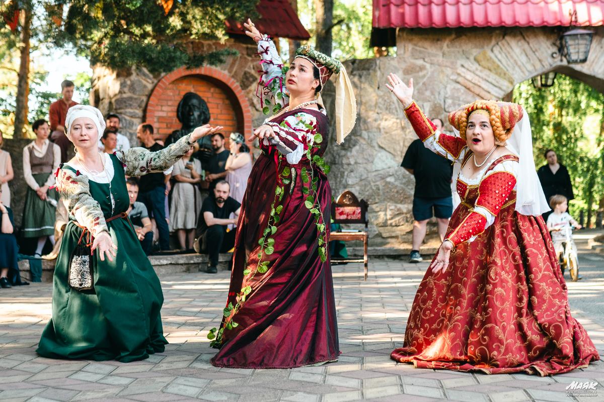 Возвращение в сказку. XIX фестиваль «Саммерфест» собрал друзей в Андерсенграде