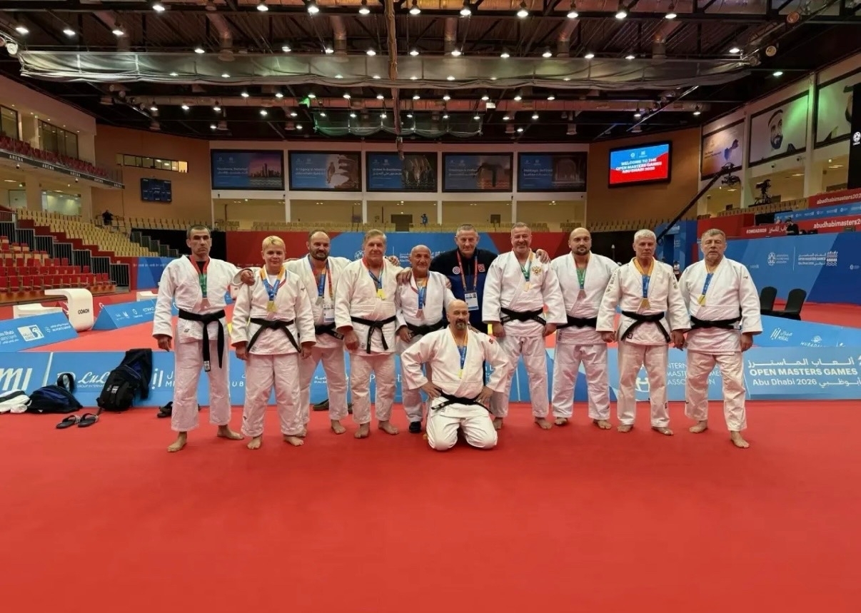 Фото Спортивная школа 'МАЛАХИТ'/ВК