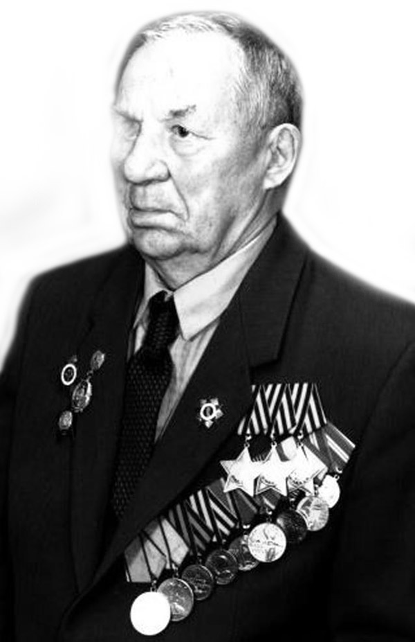 Разведчик батареи,  кавалер орденов Славы