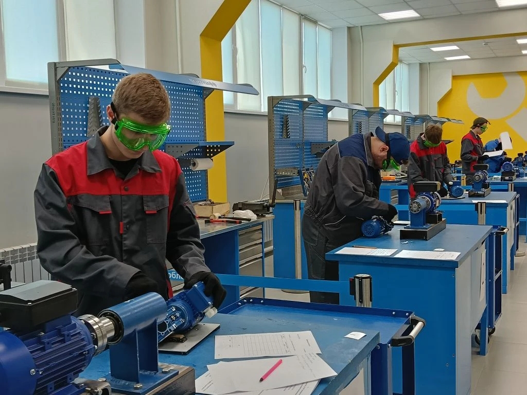 Фото Сосновоборский политехнический колледж/ВК