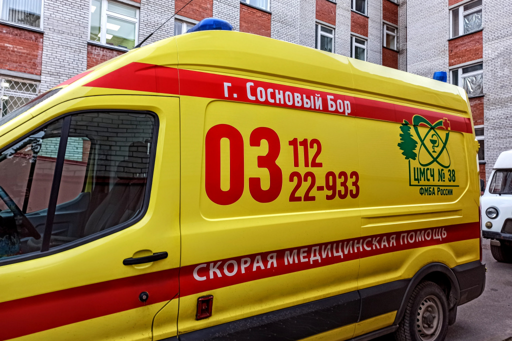 Сосновоборские медики четырежды выезжали на ДТП