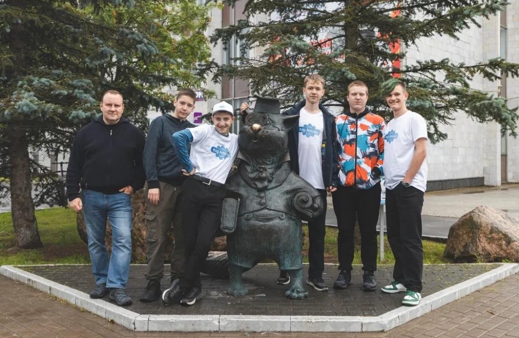 На фото — команда из нашего города (пресс-служба фонда «АТР АЭС»).
