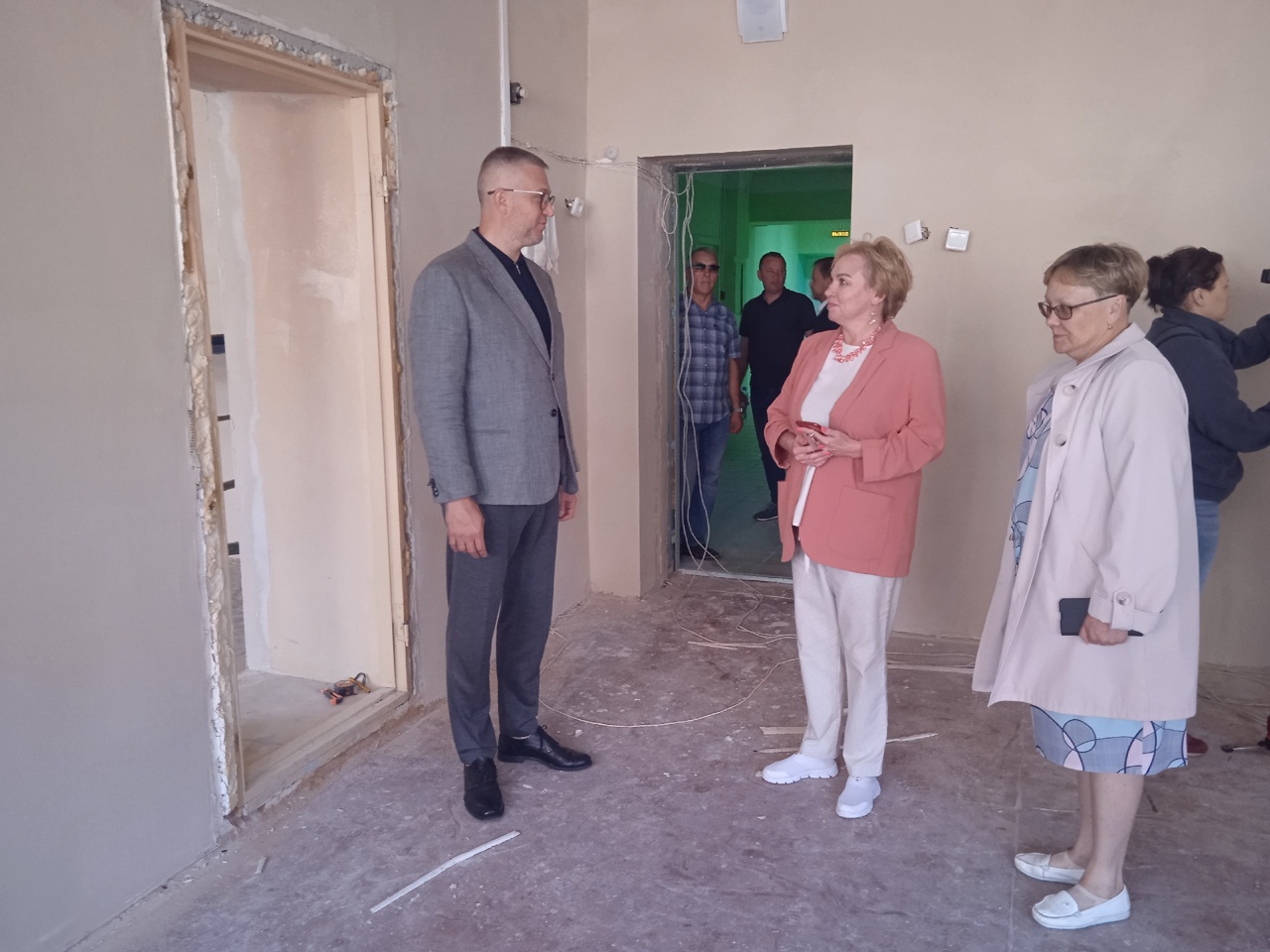 Пока идут каникулы. Ремонты, запись в первый класс и первые заработки