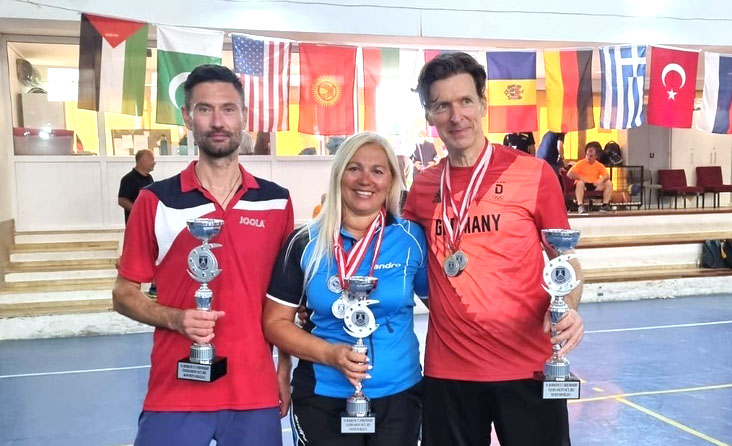 Сосновоборская теннисистка Нина Романюта выиграла 4 награды на турнире в Турции
