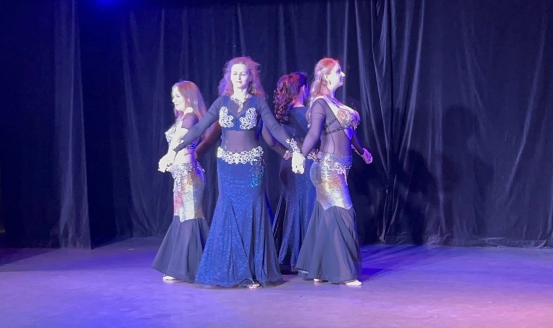 Сосновоборский коллектив «Грация» успешно дебютировал на фестивале «Восточный шарм» в Петербурге