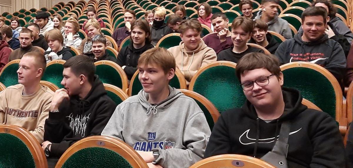 Интересно и перспективно. Студентов Сосновоборского колледжа пригласили на работу в НИТИ