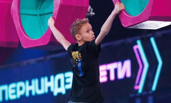 Юный спортсмен из Соснового Бора Никита Земнухов победил в финале проекта «СуперНиндзя Дети», 2 сезон