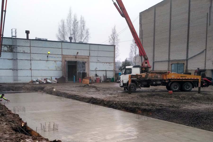  Первый бетон в фундамент будущей градирни был залит в декабре 2019 года. Испытания и пуск в эксплуатацию намечены на 2020 год. Фото: ЦКБМ