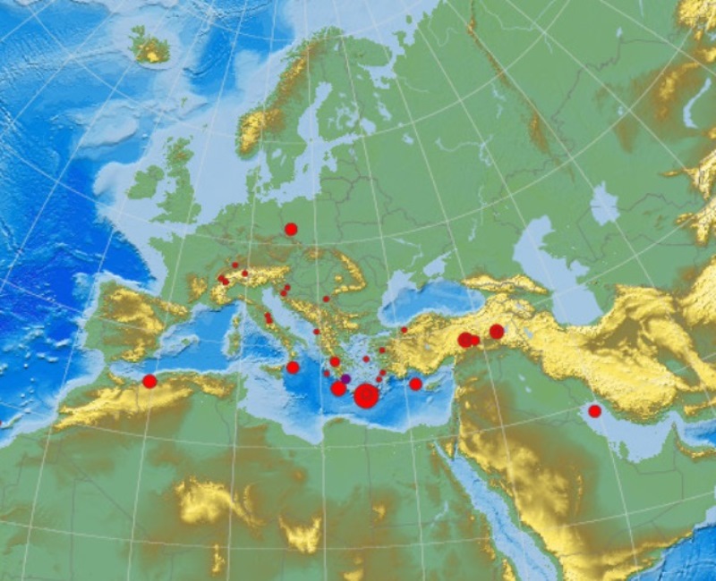 Мощное землетрясение произошло у греческого острова Крит