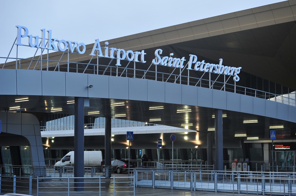 Минтранс предложил обязать аэропорты обслуживать пассажиров в случае задержек рейсов