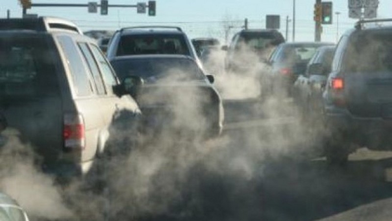 Ученые считают, что автомобильные выбросы увеличивают аварийность