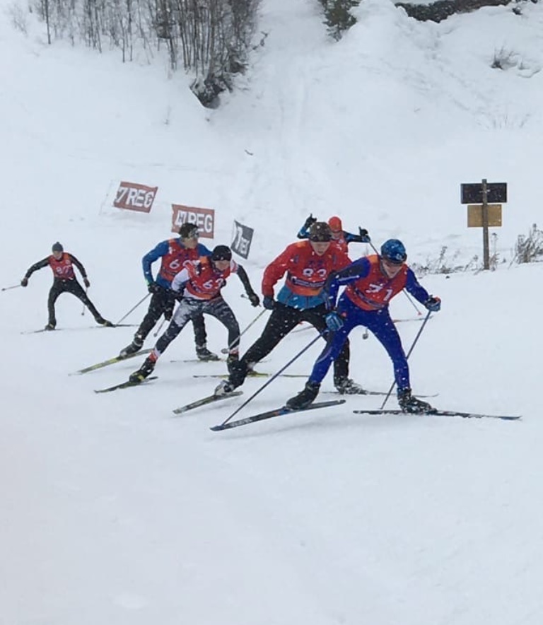 Сосновоборские лыжники победили в чемпионате Ленобласти