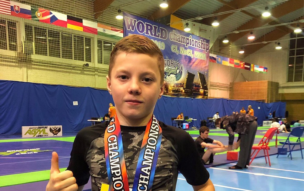 Юный сосновоборец Илья Хабаров стал бронзовым призером мира по грепплингу