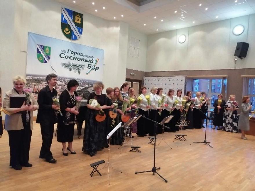 Преподаватели школы искусств 'Балтика' в Сосновом Бору показали своё мастерство на концерте в администрации