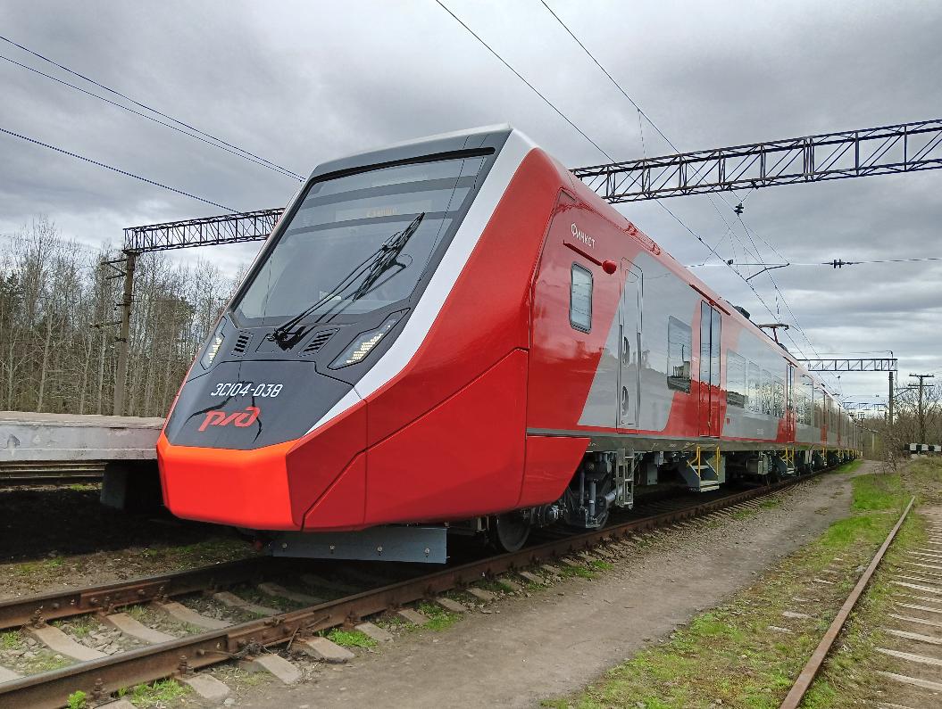 Электропоезд «Финист» начал курсировать между Калище и Санкт-Петербургом. Расписание новых поездов 