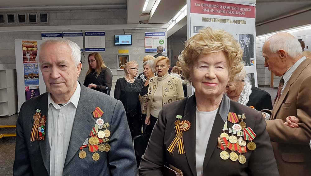 В Сосновом Бору поздравили ветеранов с годовщиной снятия блокады