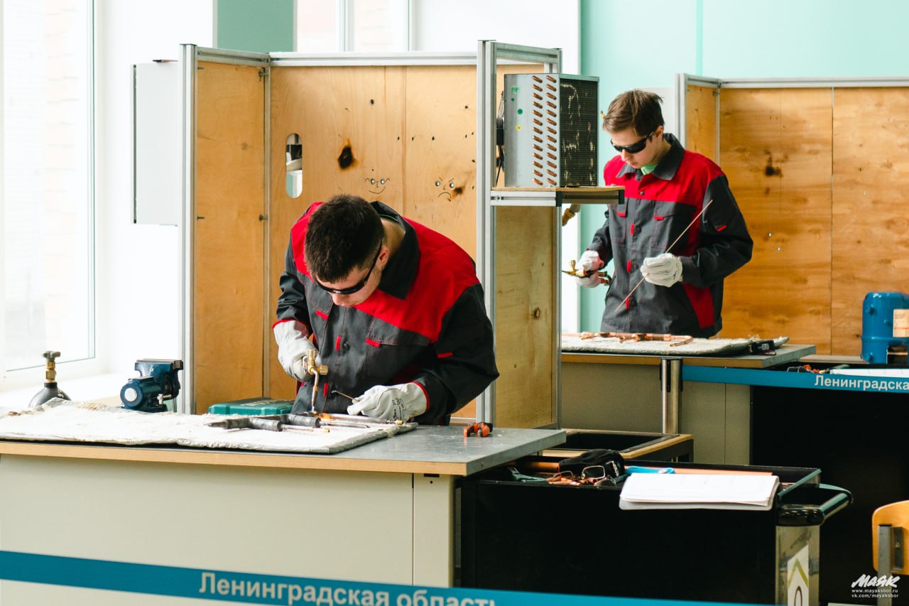 Сосновоборский политехнический колледж получит 100 миллионов рублей на обновление материально-технической базы