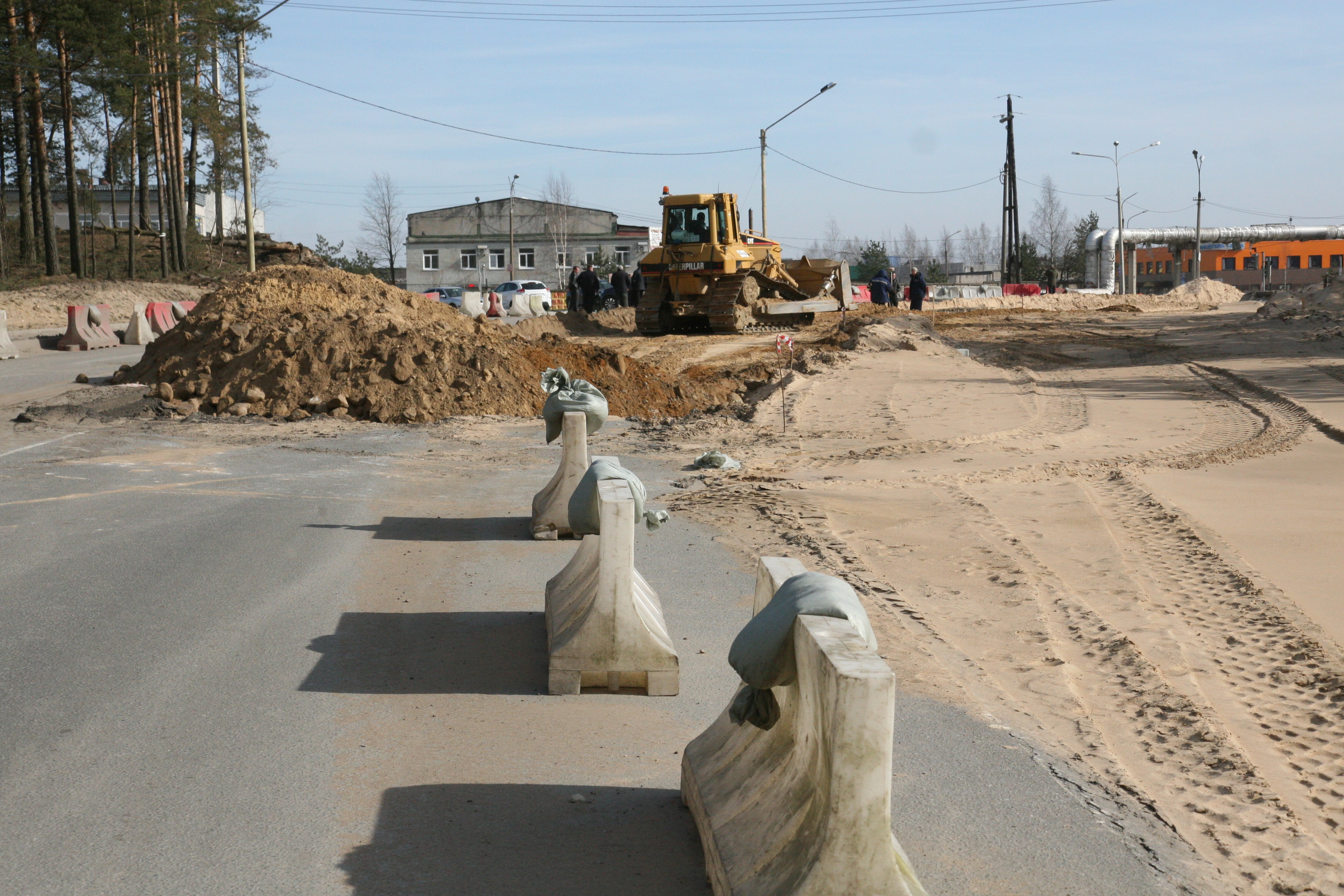 На Копорском шоссе нашли газопровод, теперь осталось доделать развязку
