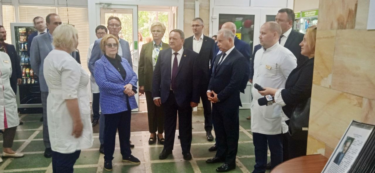 Глава ФМБА Вероника Скворцова прибыла с визитом Сосновый Бор