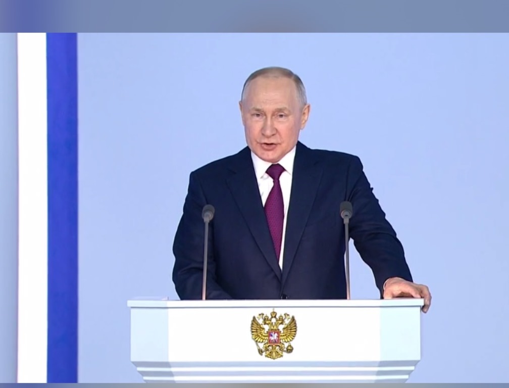 С чего началось Послание президента РФ Федеральному Собранию-2023