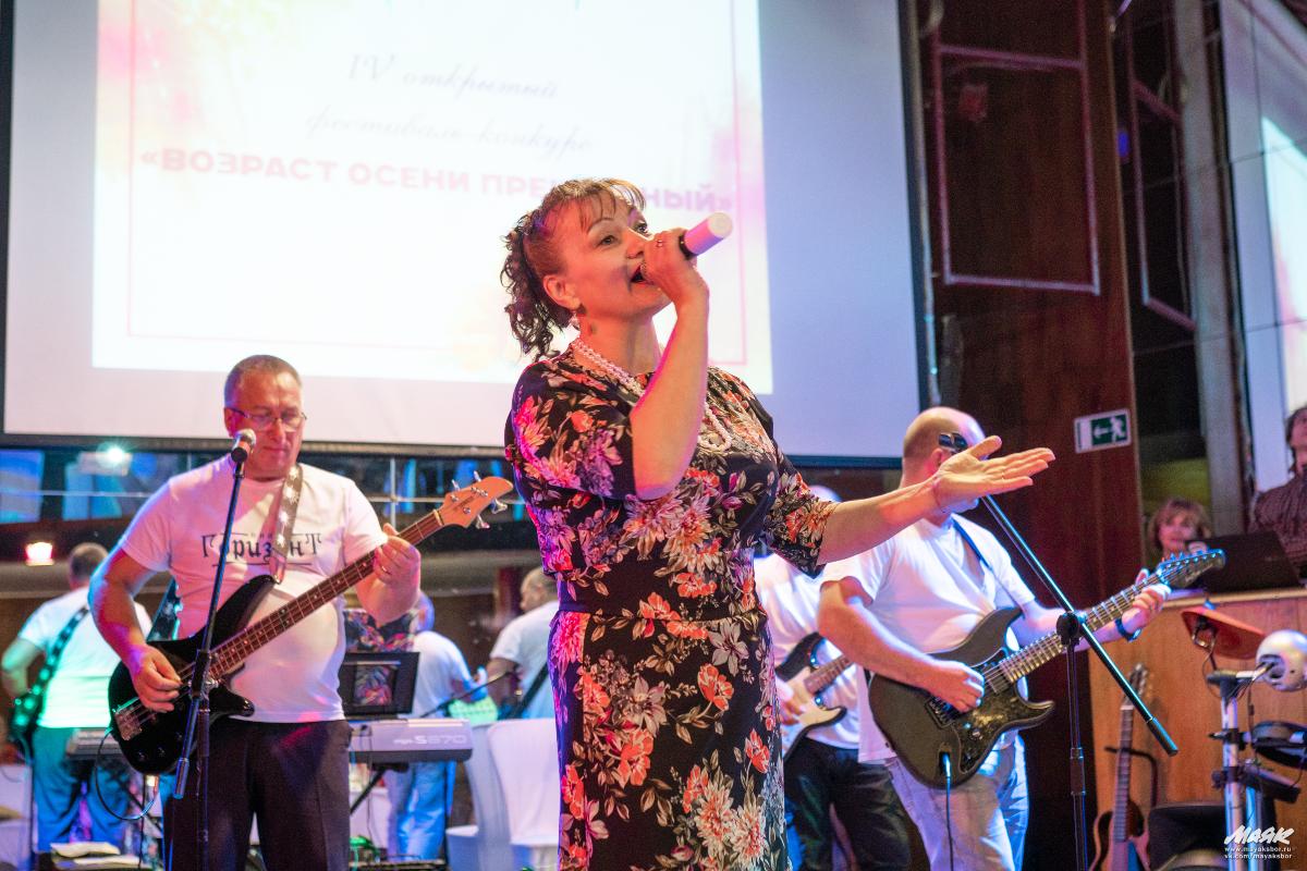 В Сосновом Бору принимают заявки на юбилейный фестиваль творчества для талантов серебряного возраста