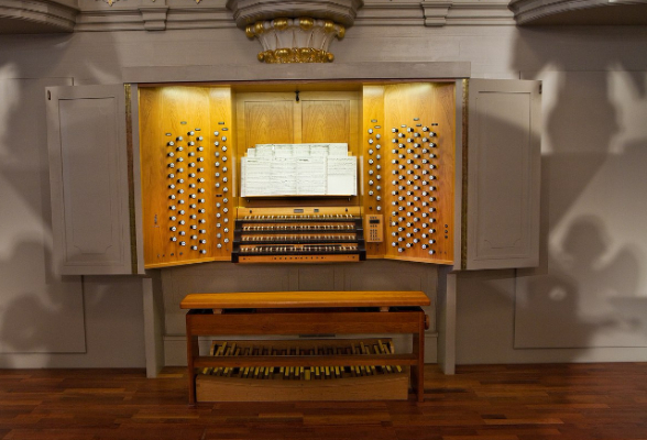 Завтра в Сосновом Бору зазвучит органная музыка в обновленном зале ДК 