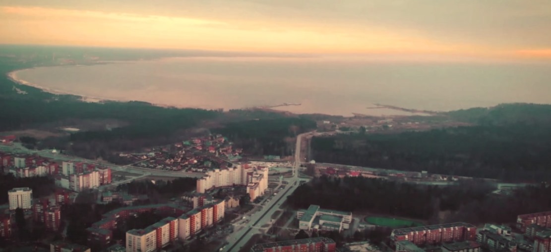 На фото: Сосновый Бор сверху, кадр из видео Владимира Шульца