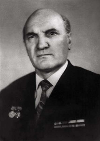 Валентин Павлович Муравьев, первый директор ЛАЭС.jpg
