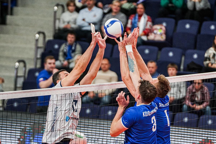 «Динамо-ЛО» одержал волевую победу над «Новой» в пятисетовом матче
