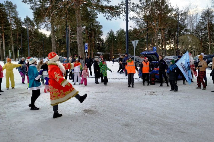 В Сосновом Бору ЗОЖ-новый год-2026 стартовал с традиционной пробежки 