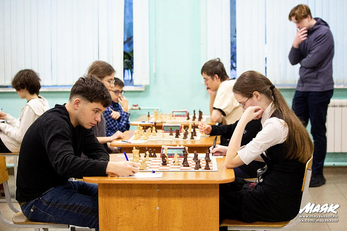 В Сосновом Бору стартовало шахматное первенство Ленинградской области