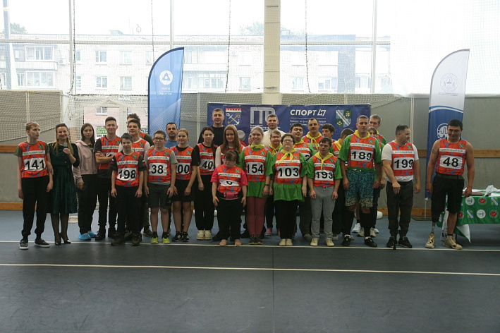 Сильные телом и духом. В Сосновом Бору состоялся фестиваль ГТО для людей с ограниченными возможностями здоровья